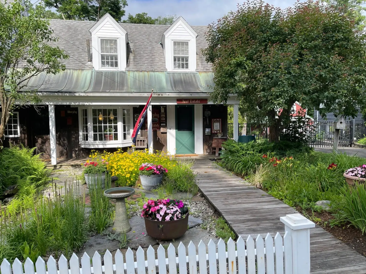 The Murphys Realtors Northampton MA Real Estate Search homes for